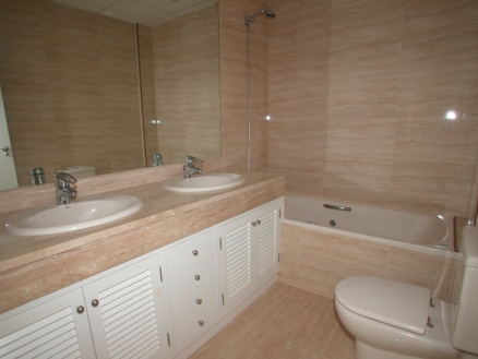 Nueva Andalucia property: Apartment for sale in Nueva Andalucia, Malaga 214214