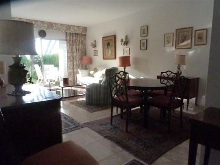 Nueva Andalucia property: Villa with 2 bedroom in Nueva Andalucia 214216