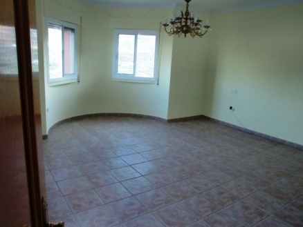 Monda property: Monda Villa 214219