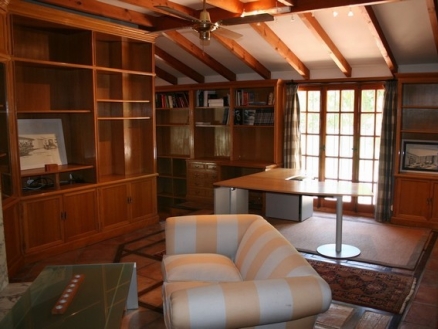 El Paraiso property: El Paraiso Villa 214238