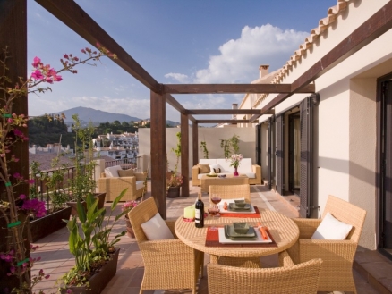 Benahavis property: Villa in Malaga for sale 214261