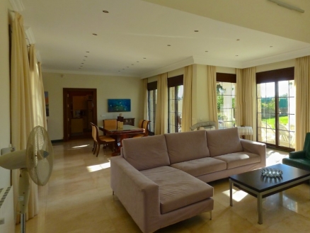 Villa with 5 bedroom in town, Spain 214276