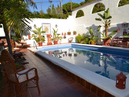 Malaga property: Villa with 4 bedroom in Malaga 214289