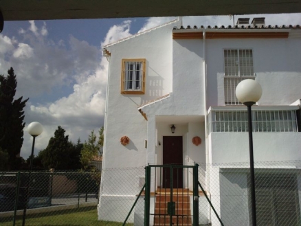 Estepona property: Townhome for sale in Estepona 214309