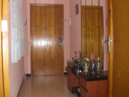 Apartment with 3 bedroom in town, Spain 214319