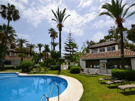 Elviria property: Apartment for sale in Elviria 214326