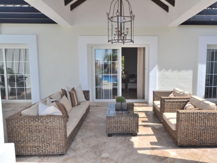 Nueva Andalucia property: Villa for sale in Nueva Andalucia, Malaga 214336