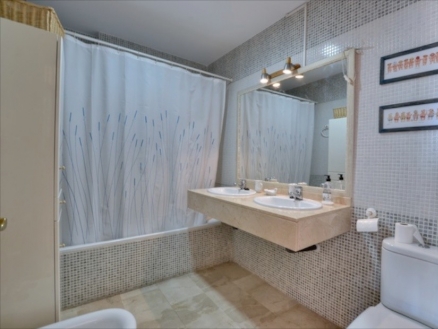 Benalmadena Costa property: Apartment in Malaga for sale 214338