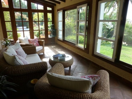 Villa with 6 bedroom in town 214343
