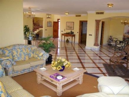 Elviria property: Malaga property | 4 bedroom Villa 214344