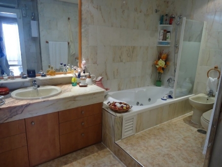 Malaga property | 2 bedroom Apartment 214363