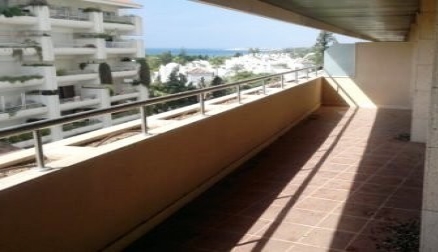 Marbella property: Apartment for sale in Marbella, Malaga 214381