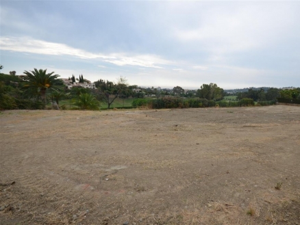 Nueva Andalucia property: Land with bedroom in Nueva Andalucia, Spain 214394
