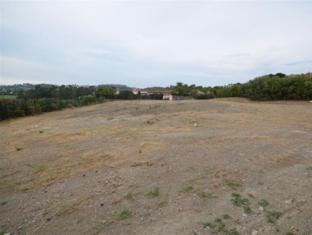 Nueva Andalucia property: Malaga property | bedroom Land 214394