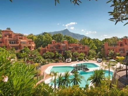 Nueva Andalucia property: Apartment for sale in Nueva Andalucia 214402