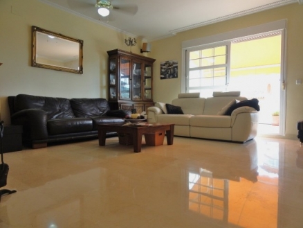 Calahonda property: Calahonda Townhome 214409