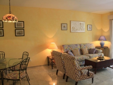 town Apartment 214416