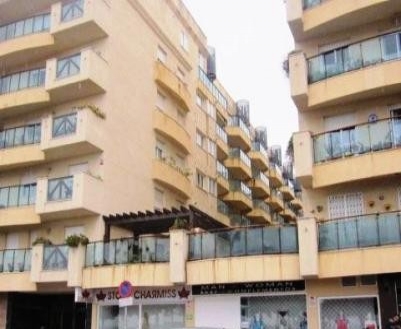 Estepona property: Apartment with 2 bedroom in Estepona 214428