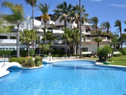 Elviria property: Apartment for sale in Elviria 214433