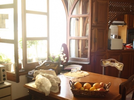 Estepona property: Commercial with 3 bedroom in Estepona 214434