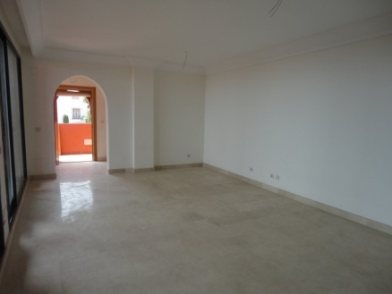 Calahonda property: Malaga property | 2 bedroom Apartment 214445