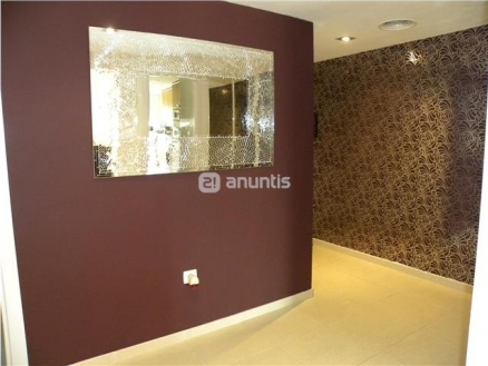 town Apartment 214468