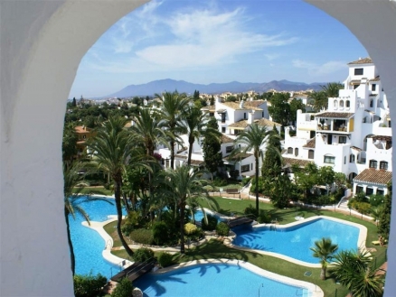 Nueva Andalucia property: Apartment for sale in Nueva Andalucia 214470