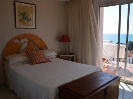 Estepona property: Malaga property | 3 bedroom Villa 214493