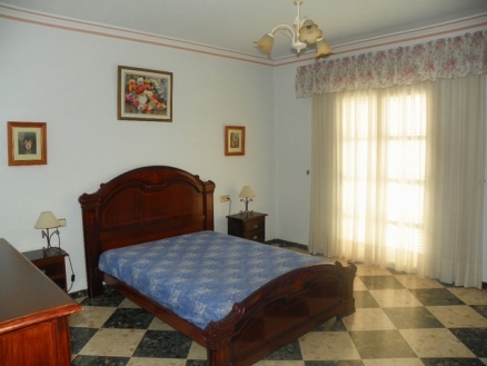 Alhaurin El Grande property: Townhome for sale in Alhaurin El Grande, Malaga 214496