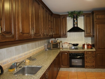 San Pedro de Alcantara property: Townhome with 3 bedroom in San Pedro de Alcantara 214504