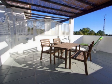 Puerto Banus property: Apartment with 2 bedroom in Puerto Banus, Spain 214542