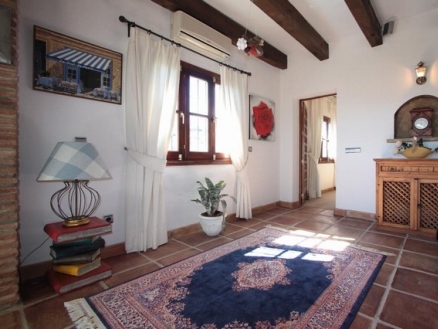 Torreguadiaro property: Villa for sale in Torreguadiaro, Cadiz 214579