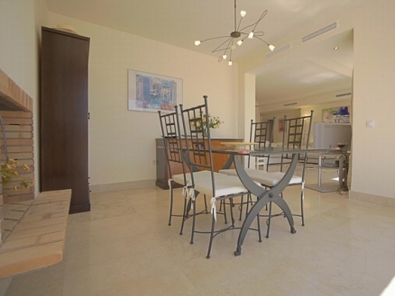 Puerto Banus property: Malaga property | 3 bedroom Apartment 214581