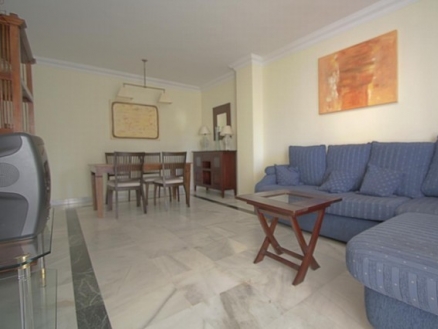 Apartment with 2 bedroom in town 214585