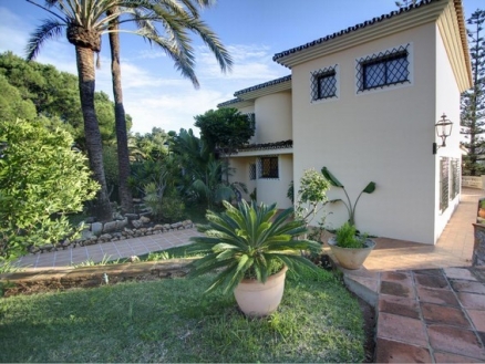 Marbella property: Villa with 5 bedroom in Marbella 214595