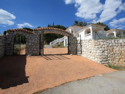 Valtocado property: Villa with 5 bedroom in Valtocado, Spain 214598