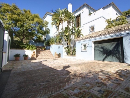Villa with 5 bedroom in town, Spain 214604