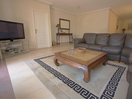 Nueva Andalucia property: Apartment for sale in Nueva Andalucia 214620