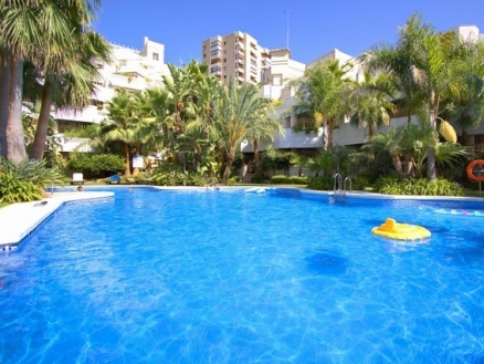 Aloha property: Apartment for sale in Aloha 214624