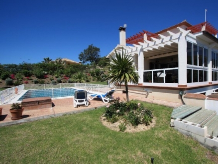 Estepona property: Villa for sale in Estepona, Spain 214636