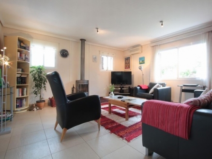Estepona property: Villa with 3 bedroom in Estepona, Spain 214636