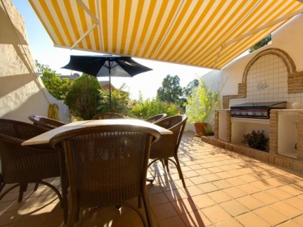 Townhome with 3 bedroom in town 214638