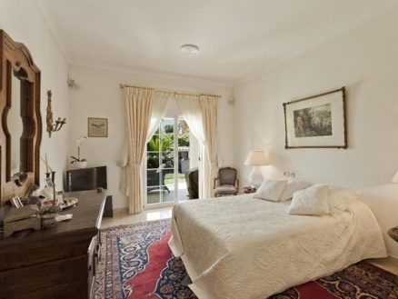 Nueva Andalucia property: Villa in Malaga for sale 214647