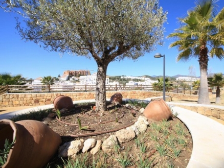 New Golden Mile property: Apartment with 3 bedroom in New Golden Mile, Spain 214653