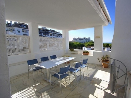Puerto Banus property: Apartment for sale in Puerto Banus, Malaga 214656