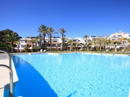 New Golden Mile property: Apartment for sale in New Golden Mile, Spain 214662