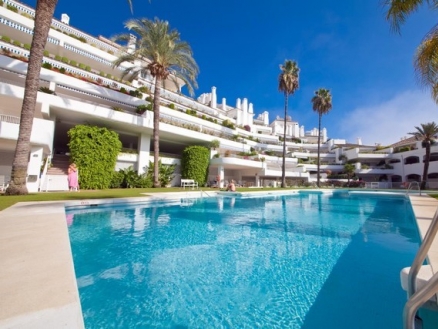 Rio Real property: Apartment for sale in Rio Real 214674