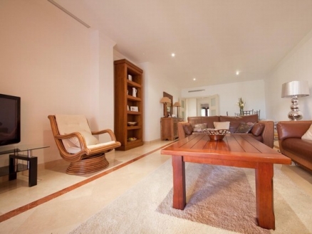 Bahia De Marbella property: Apartment for sale in Bahia De Marbella, Spain 214685