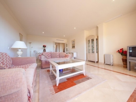 Bahia De Marbella property: Apartment for sale in Bahia De Marbella, Spain 214686