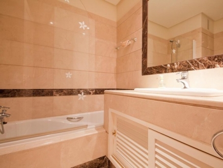 Bahia De Marbella property: Apartment with 2 bedroom in Bahia De Marbella, Spain 214686